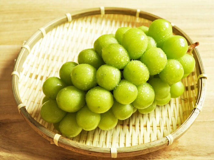 Shine Muscat Grapes | Fuefuki | Yamanashi Prefecture | Bunch